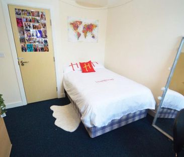 6 bedroom house to rent - Photo 3