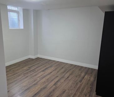 For Lease - 4 Tansley Crescent, Ajax, Ontario - Photo 4