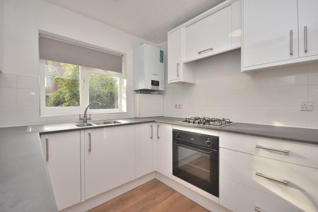 2 bedroom flat to rent, - Photo 2