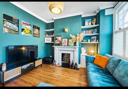 2 Bed Flat, Rosebury Road, SW6 - Photo 3