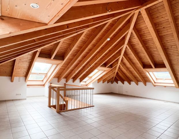 Ruhig, hell, großzügig! Maisonettewohnung im Herzen von Overath. - Foto 1