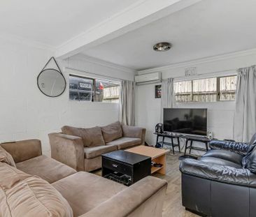 Unit 4, 36 Scanlan Street, Grey Lynn, Auckland - Photo 4