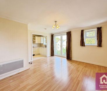 3 bedroom flat to rent - Photo 1