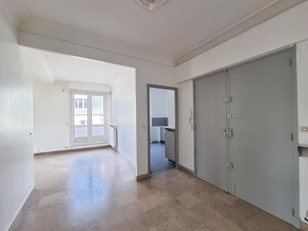 Location Appartement 3 pièces 73m² TOURS 37000 - Photo 2