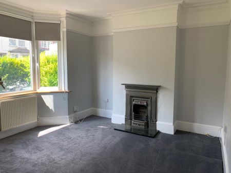 Vicarage Road, Watford - Photo 2