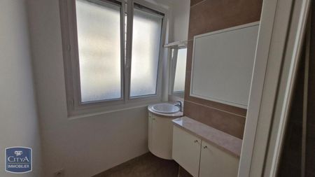 Location Appartement 3 pièces 58m² LE HAVRE 76600 - Photo 3