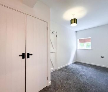 1 bedroom semi-detached house to rent - Photo 3