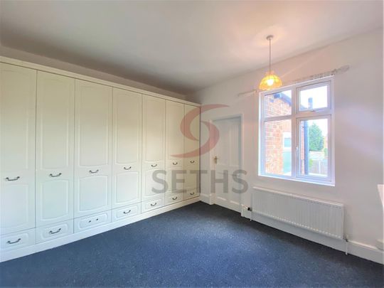 Vicarage Lane, LE5, Leicester - Photo 1