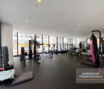 203/130 Elizabeth Street, Sydney NSW 2000 - Apartment For Rent | Do... - Photo 2