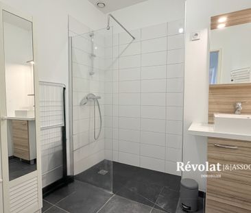 Location Appartement 3 pièces 72m² BORDEAUX 33000 - Photo 5