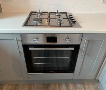 2 Bed Terraced House, Bessborough Road, CH43 - Photo 5