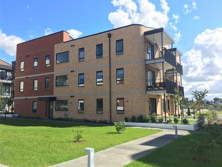 Property Management77 Hobsonville Point Road, Hobsonville - Apartment for Rent - Photo 2