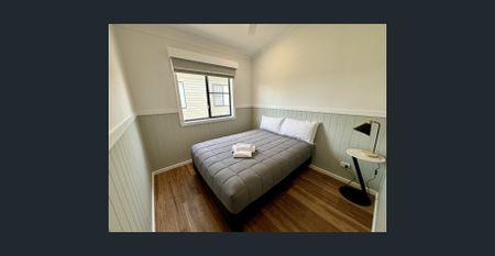 ✨ Modern 2-Bedroom Furnished Cabin for Rent — Utilities Included! ✨ - Photo 2