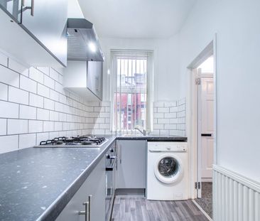 2 Bed Terraced House, Ashton Avenue, LS8 - Photo 3
