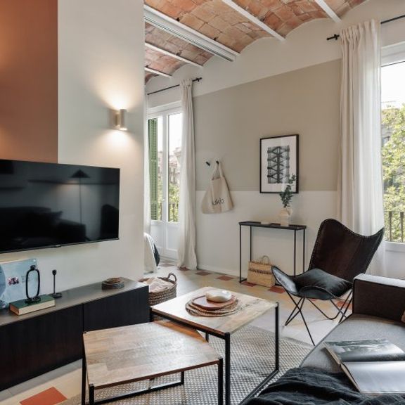 2 room luxury Flat for rent in Barcelona, Catalonia - Photo 1