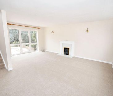4 bedroom detached house to rent - Photo 2