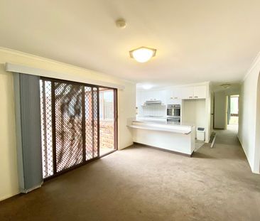 THE PERFECT SINGLE LEVEL HOME - Photo 1