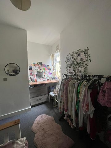 5 Radnor Street, Flat A - Photo 3