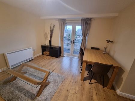 2 Bed Flat, Bruford Court, SE8 - Photo 2