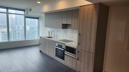 One bedroom condo for rent in Toronto - Photo 5