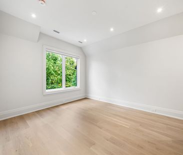 For Lease - 31 Palomino Crescent, Toronto, Ontario - Photo 4