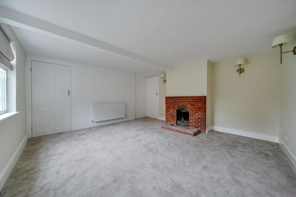 2 bedroom semi-detached house to rent - Photo 1