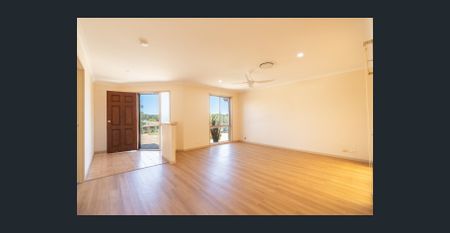 Updated Family home in the heart of Keperra - Photo 4