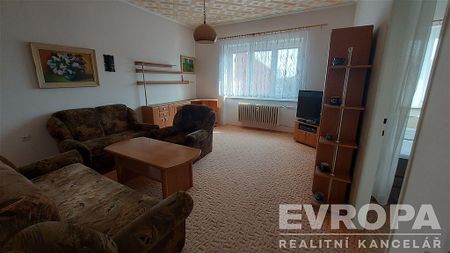 Pronájem bytu 2+1 66 m² - Photo 2