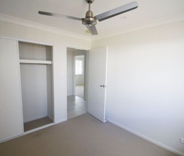 Modern Family Home in a Quiet Cul-de-Sac - Photo 5