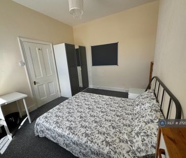 4 bedroom terraced house to rent - Photo 6