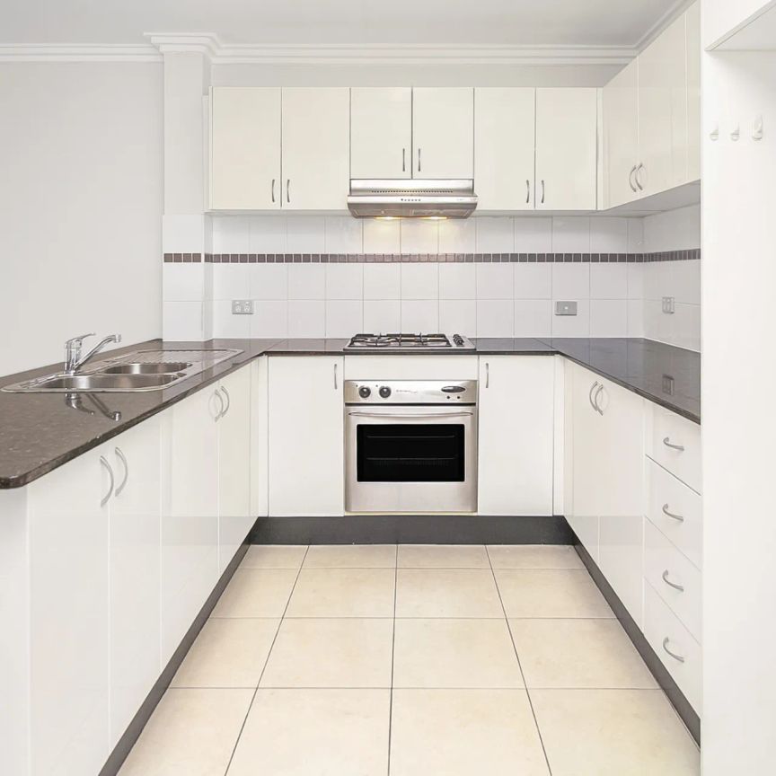 BRIGHT MODERN LIVING IN PARRAMATTA FRINGE LOCATION - Photo 1