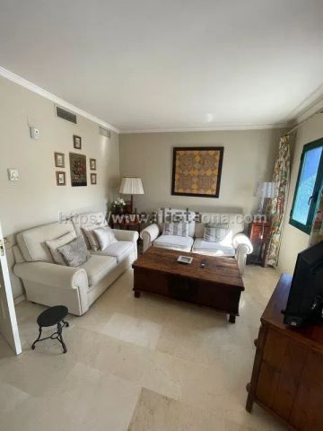 Alquiler de chalet adosado en Avenida de Barcelona - Photo 2