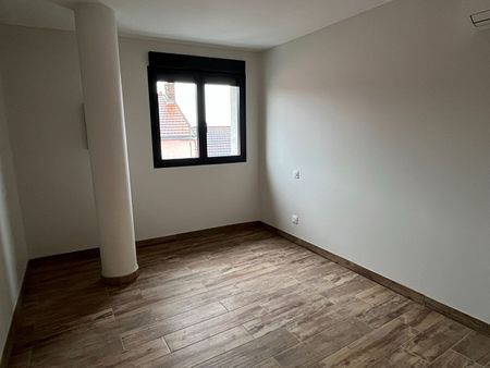 Location Appartement 3 pièces 65m² - Photo 5