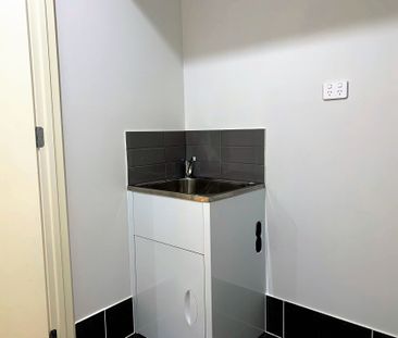 Charming 1 Bedroom Granny Flat - Application Approved - Photo 3