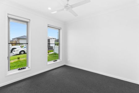 Stunning Home in the Heart of Thornlands - Photo 4