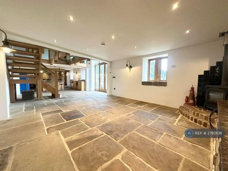 3 bedroom detached house to rent - Photo 5