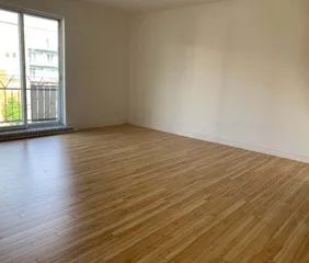 1 room apartment of 45m² in Quebec - Photo 1
