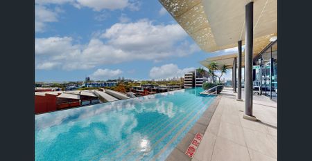 Elevated living in Waterloo three-bedroom apartment with resort-style facilities and parking - $2,000/week fully furnished inc bills - Photo 3