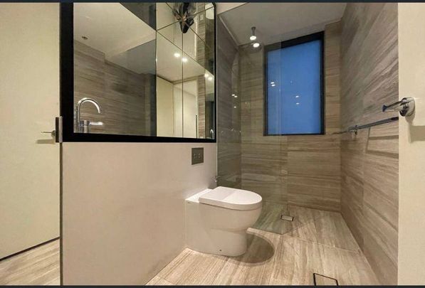 THE QUAY - 1 BEDROOM APARTMENT - Photo 1