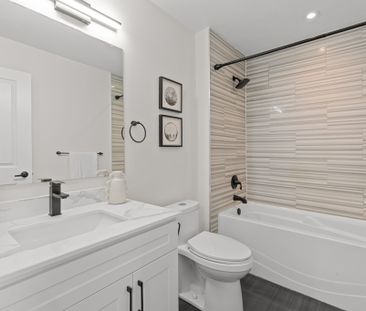 For Lease - 17 Harrison Avenue, Mississauga, Ontario - Photo 3