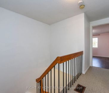 Condo Townhouse For Lease | W9269851 - Photo 5