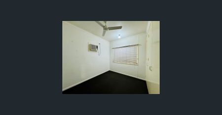 3 Bedroom home with internal stairs - Photo 2