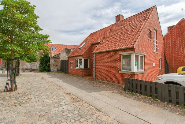 Reserveret - Rækkehus med hyggelig gårdhave i Randers centrum - Photo 1