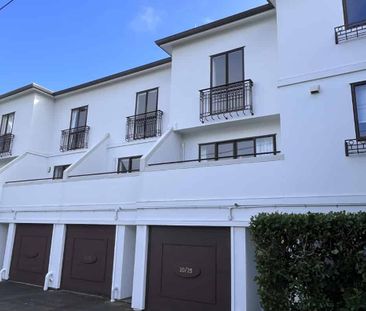 Newly renovated - Water included! - Photo 5