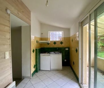 A VILLENEUVE SUR LOT T2 BIS AVEC JARDIN ET PARKING PRIVATIF - Photo 2