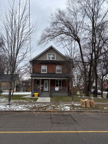 For Lease - 75 Rosemount Avenue Unit# Main, Toronto, Ontario - Photo 2