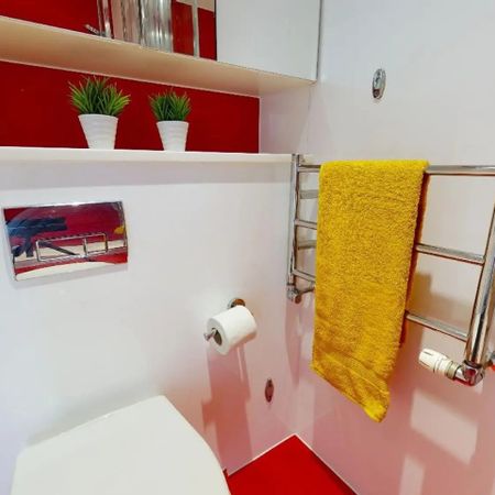 Studio Flat, East Parkside, SE10 - Photo 4
