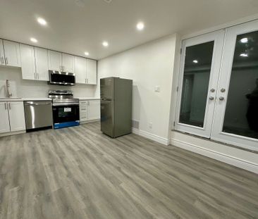 For Lease - 21 Thames Way Unit# LOWER, Hamilton, Ontario - Photo 2