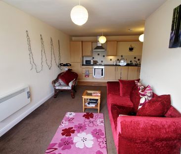 2 bed apartment to rent in Westbury Street, Elland - Photo 4