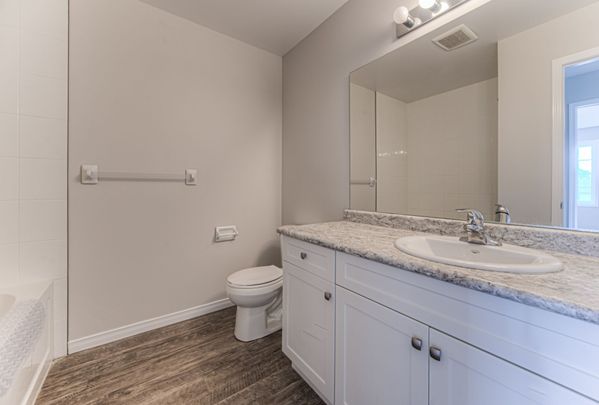 For Lease - 50 Pinnacle Drive Unit# 22, Kitchener, Ontario - Photo 1